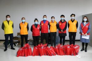 共抗疫情|疫情中的温情:抗疫包守护儿童身心