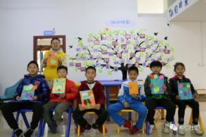 致敬女性|送你一朵小红花~