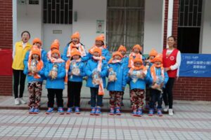 壹基金温暖包-让这个冬天更有温度