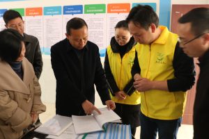 社工站动态|史方现一行走访调研石城县小松镇社工站建设工作