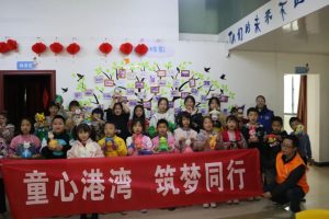社工站动态|琴江镇社工站开展搪瓷娃娃绘画DIY活动