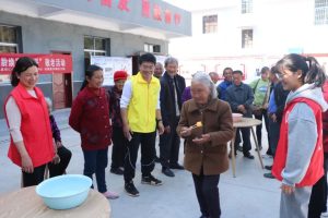 趣味运动进社区·银龄焕发新风采|石城县社工站开展老人趣味运动会