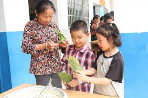 粽溢满香，亲子乐无穷|木兰乡开展端午节亲子活动