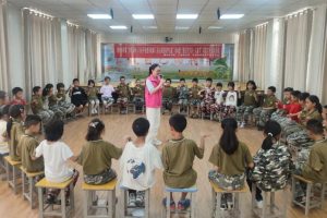 “学好用好《习近平走进百姓家》关心关爱留守儿童”活动暨“我们的节日·儿童节”家庭文明建设活动走进石城县第五小学