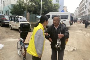 携手共建·政策暖心|木兰乡民政服务站协助开展残疾人辅具发放活动