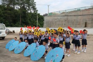 亲子沟通·让爱在家|珠坑乡民政服务站开展母亲节主题亲子活动