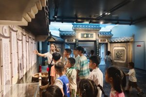 爱·润童心|石城县和仁社工开展爱国教育红色研学活动