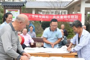 国庆情暖夕阳红·重阳共庆乐融融|小松镇民政服务站开展国庆重阳共庆活动