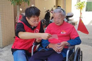 【民政服务站动态】琴江镇开展老年人高龄老人补贴政策宣讲