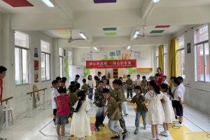 润心伴成长·同心护未来|第五小学开展“迎端午·庆六一”主题活动