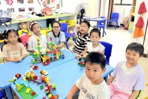 东城儿童服务站|”为大象重建更美好家园”乐高”小小创变家”乐乐箱主题活动