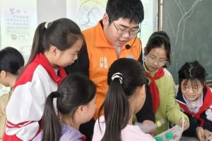 守护童年的“防火墙” | 壹基金儿童平安小课堂走进石城县琴江中心小学